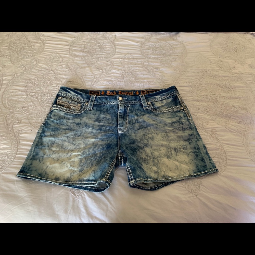 Miss Me Shorts